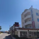 Apartment Zigo Modern Near